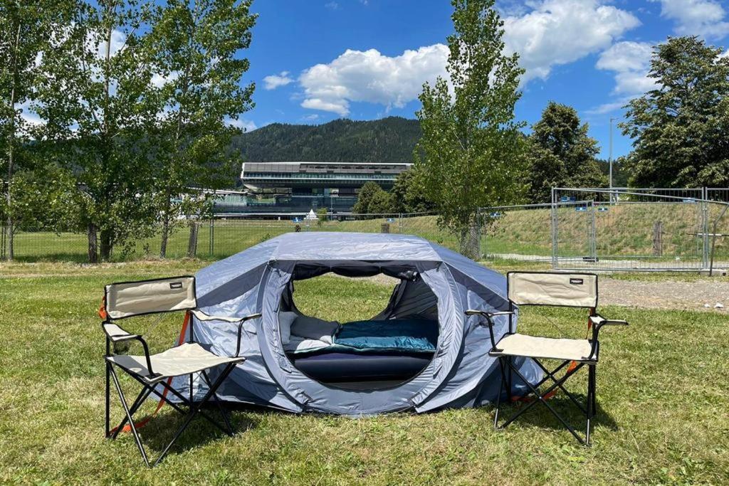 Grandprixcamp, Closest To The Red Bull Ring, Up To 4 Guests In A Tent Spielberg Bei Knittelfeld المظهر الخارجي الصورة