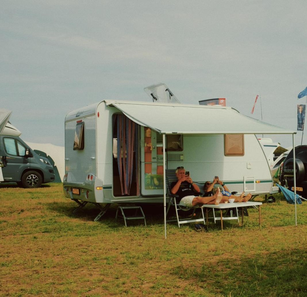 Grandprixcamp, Closest To The Red Bull Ring, Up To 4 Guests In A Tent Spielberg Bei Knittelfeld الغرفة الصورة